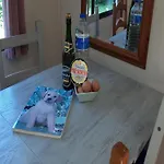 Casa de Férias And Mobile With Spacious Garden