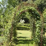 And Mobile With Spacious Garden Casa de Férias *