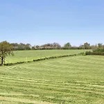 And Mobile With Spacious Garden * Gouvets