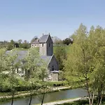 And Mobile With Spacious Garden *