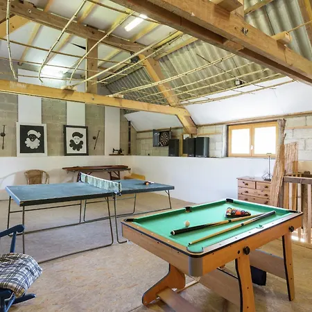 In Near Normandy Coast * Gouvets