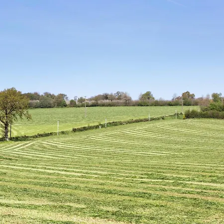 In Near Normandy Coast * Gouvets
