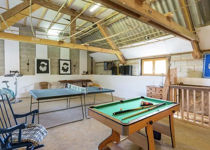 Holiday Home And Mobile Home With Spacious Garden * Gouvets