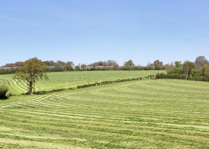 Holiday Home And Mobile Home With Spacious Garden * Gouvets