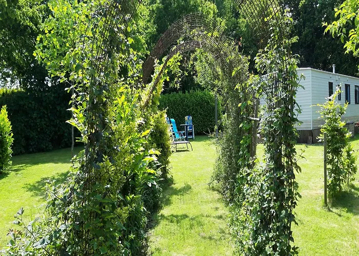 Holiday home Holiday Home And Mobile Home With Spacious Garden *